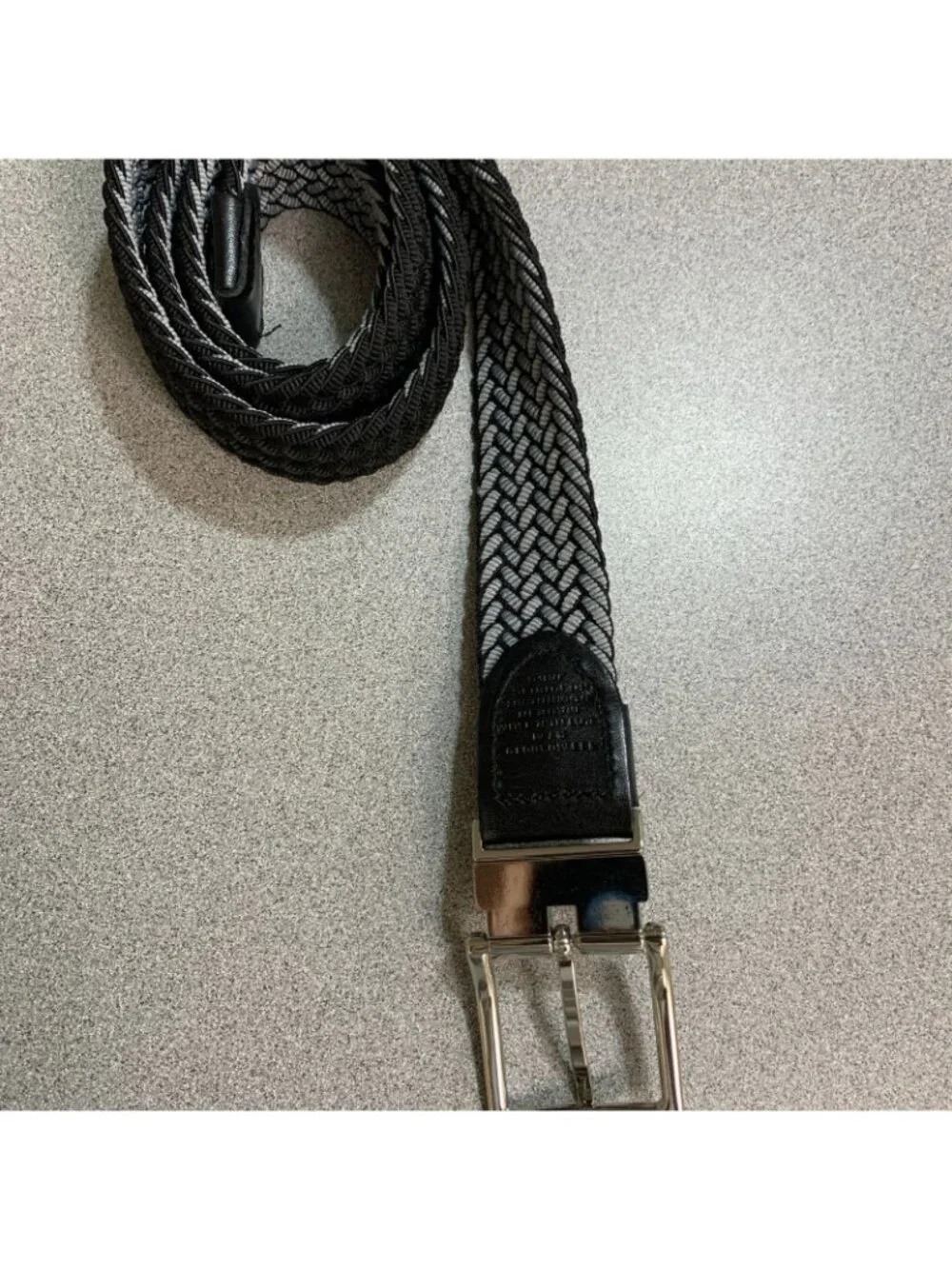 NWT Tommy Bahama Men's S/M Stretch Reversible Belt Black & Grey Adjustable Fit